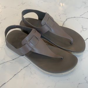 Vince Leather Sandals